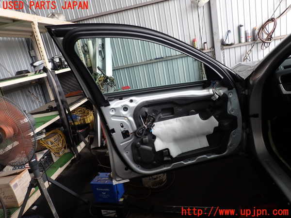2UPJ-9230251260]BMW 523i ツーリング(XL20)(F11)左前ドア 中古(43R-00050 M62)_4