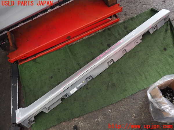 2UPJ-9230251390]BMW 523i ツーリング(XL20)(F11)右サイドステップ 中古_1