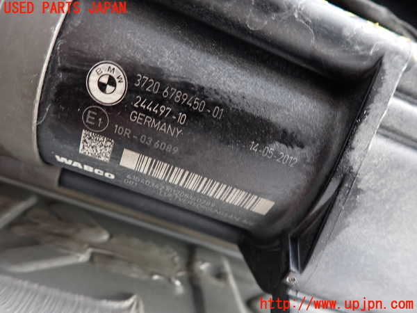 2UPJ-9230255535]BMW 523i ツーリング(XL20)(F11)エアサスポンプ 中古_2