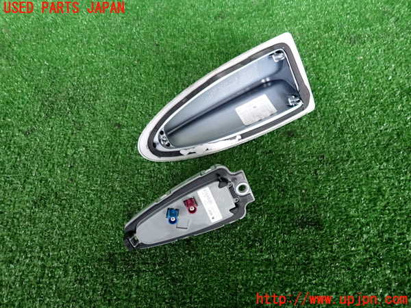 2UPJ-9230256550]BMW 523i ツーリング(XL20)(F11)アンテナ 中古_4