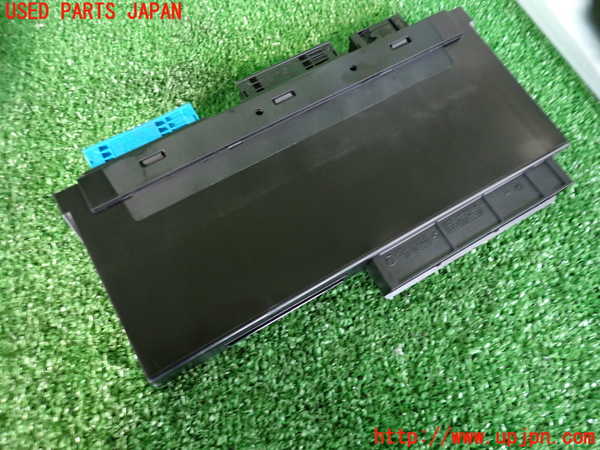 2UPJ-9230256148]BMW 523i ツーリング(XL20)(F11)コンピューター3 (61.35 9284284-01) 中古_2