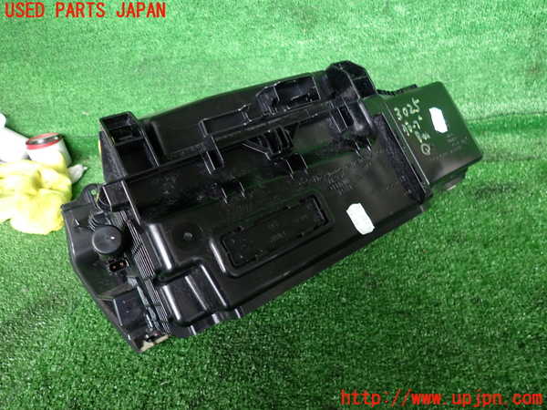 2UPJ-9230257516]BMW 523i ツーリング(XL20)(F11)グローブボックス1 中古_4