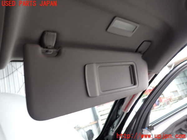 2UPJ-9230257625]BMW 523i ツーリング(XL20)(F11)室内サンバイザー右側 中古_2