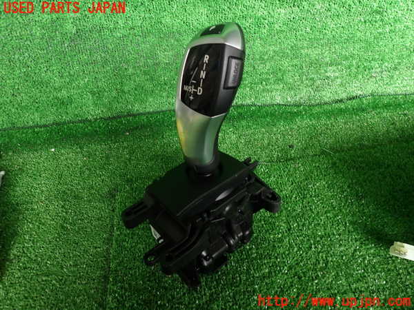 2UPJ-9230257555]BMW 523i ツーリング(XL20)(F11)ATシフトレバー 中古_2
