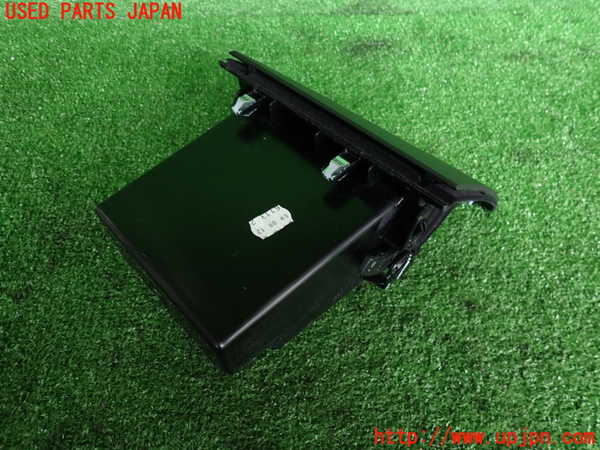 2UPJ-9230257841]BMW 523i ツーリング(XL20)(F11)小物入れ1 中古_4