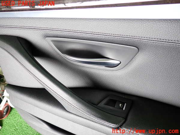 2UPJ-9230251294]BMW 523i ツーリング(XL20)(F11)右後ドア内張り 中古_2