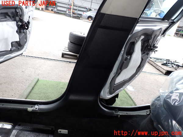 2UPJ-9230257665]BMW 523i ツーリング(XL20)(F11)右センターピラートリム 中古_3