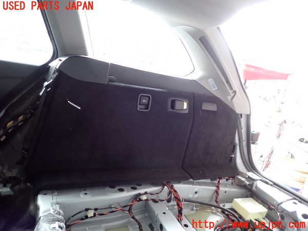 2UPJ-9230257675]BMW 523i ツーリング(XL20)(F11)右リアピラートリム 中古_3