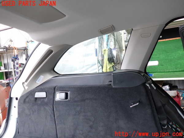 2UPJ-9230257680]BMW 523i ツーリング(XL20)(F11)左リアピラートリム 中古_2