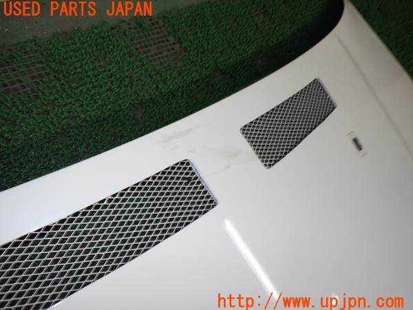 3UPJ=9230260051]BMW 318is(BE19 E36)社外 ボンネット ボンネットピン付き FRP 中古_4