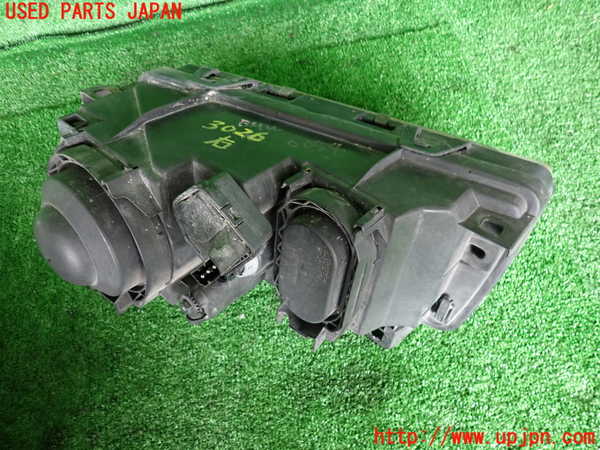 2UPJ-9230261130]BMW 318is クーペ(BE19)(E36)右ヘッドライト ハロゲン 中古_3