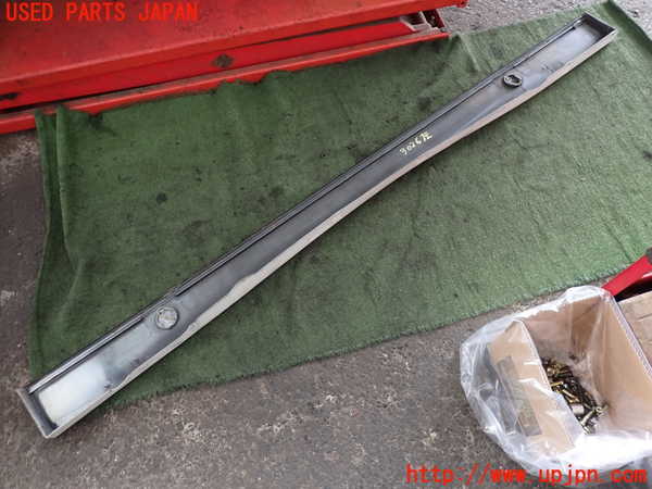 2UPJ-9230261392]BMW 318is クーペ(BE19)(E36)左サイドステップ 中古_4