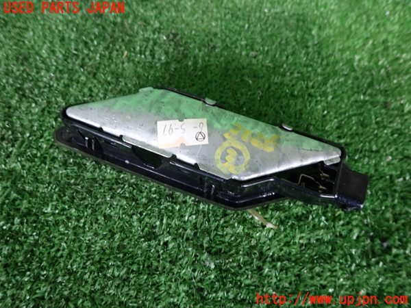 2UPJ-9230266413]BMW 318is クーペ(BE19)(E36)ルームランプ3 2列目 左 中古_2