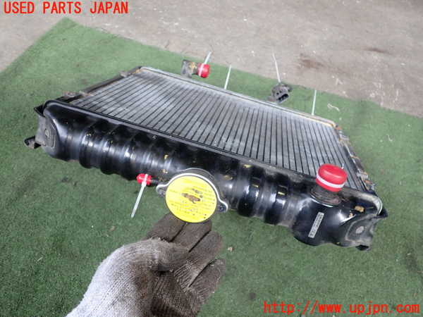 2UPJ-9230272321]フィガロ(FK10)ラジエーター1 中古_2