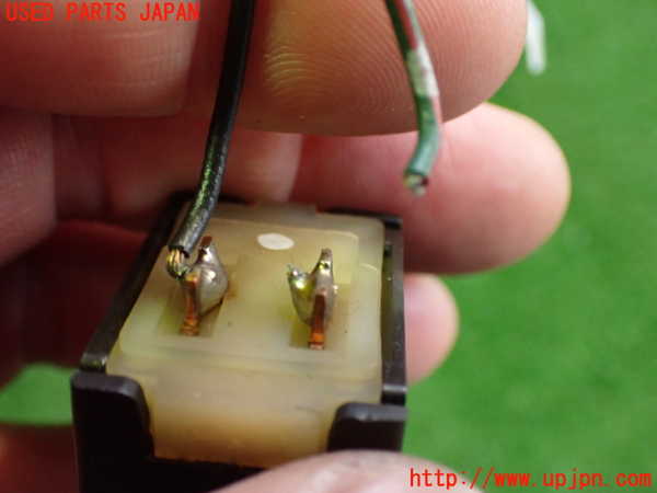 2UPJ-9230276308]フィガロ(FK10)スイッチ3 (トランク) 【ジャンク品】 中古_3
