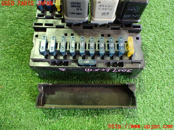 2UPJ-9230276741]フィガロ(FK10)ヒューズボックス1 中古_2