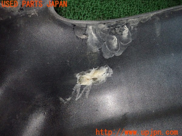 3UPJ=9230290048]PTクルーザー(PT2K20)PTeazer フロントバンパー フォグランプ付き 中古_4