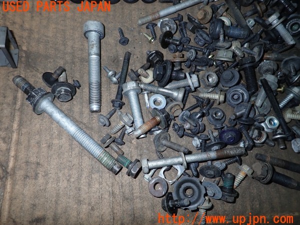 3UPJ=9230290720]PTクルーザー(PT2K20)ネジ・ナット・ステー類 セット ジャンク_3