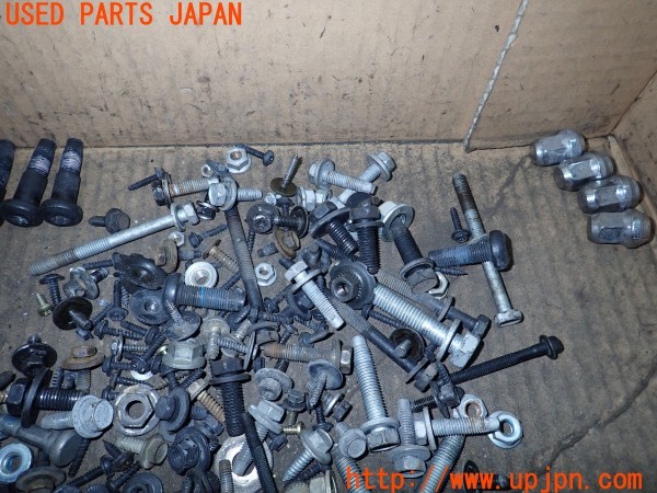 3UPJ=9230290720]PTクルーザー(PT2K20)ネジ・ナット・ステー類 セット ジャンク_4