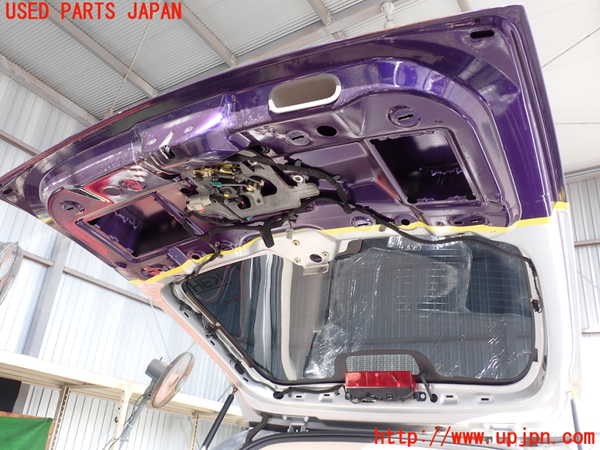 2UPJ-9230291566]PTクルーザー(PT2K20)バックドア リアゲート ハッチ (43R-004584 M-AT0) 中古_4