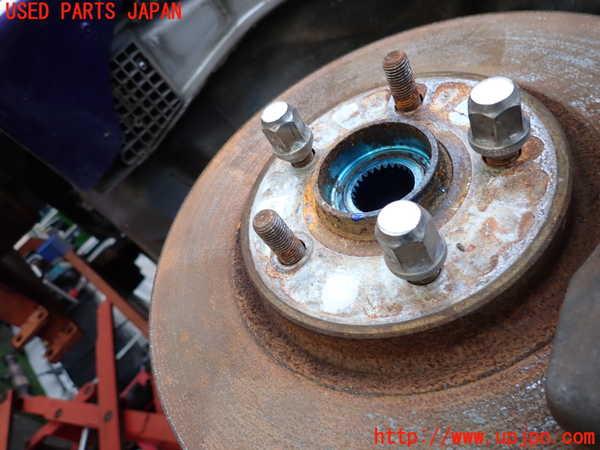 2UPJ-9230294290]PTクルーザー(PT2K20)右フロントナックルハブ 中古_2