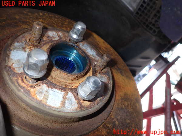 2UPJ-9230294295]PTクルーザー(PT2K20)左フロントナックルハブ 中古_2