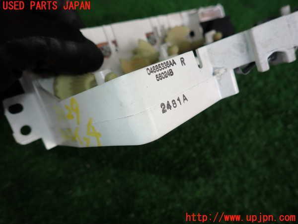 2UPJ-9230296066]PTクルーザー(PT2K20)エアコンスイッチ1 中古_3
