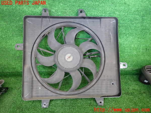 2UPJ-9230296836]PTクルーザー(PT2K20)電動ファン1 中古_2