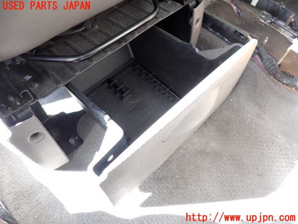 2UPJ-9230297065]PTクルーザー(PT2K20)助手席シート 中古_4