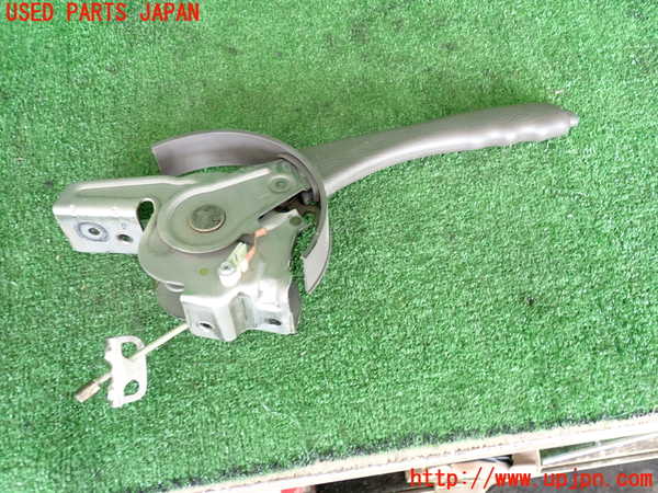 2UPJ-9230297550]PTクルーザー(PT2K20)サイドブレーキレバー 中古_2