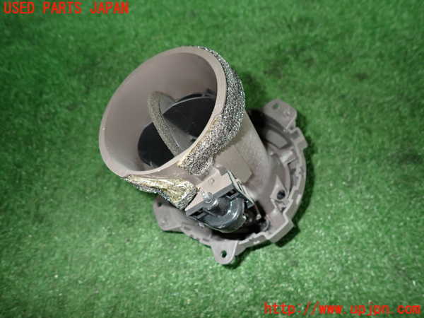 2UPJ-9230297527]PTクルーザー(PT2K20)エアコン吹き出し口2 右 中古_3