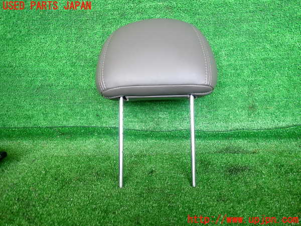 2UPJ-9230297070]PTクルーザー(PT2K20)助手席ヘッドレスト 中古_2