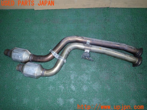 3UPJ=9230300159]BMW M4 クーペ(3C30 F82)純正 7850082 触媒 中古_2