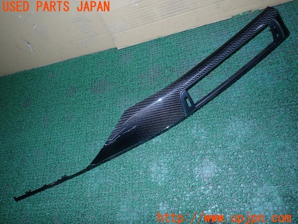 3UPJ=9230300645]BMW M4 クーペ(3C30 F82)純正 インストルメントパネル 吹き出し口 シフトパネル 右ハンドル用 カーボン調 内装パネル 中古_2