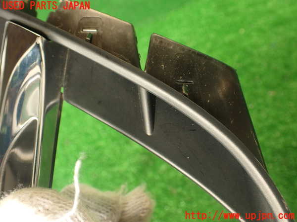 2UPJ-9230301631]BMW M4 クーペ(3C30)(F82)エンブレム1 中古_4