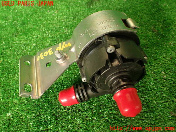 2UPJ-9230302110]BMW M4 クーペ(3C30)(F82)ウォーターポンプ 中古_2