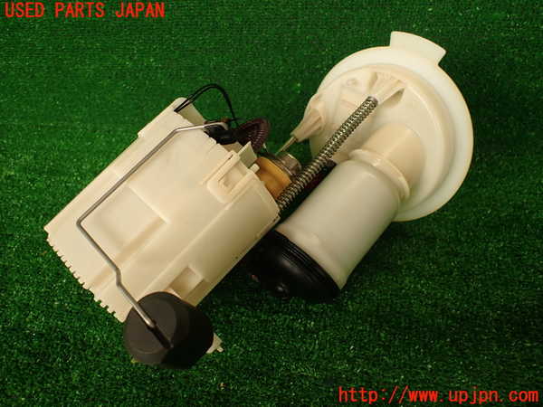 2UPJ-9230302510]BMW M4 クーペ(3C30)(F82)燃料ポンプ 中古_2