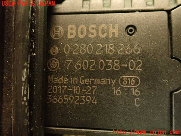 2UPJ-9230306320]BMW M4 クーペ(3C30)(F82)エアフロメーター エアマスセンサー 中古_4