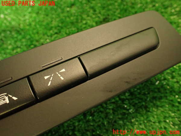 2UPJ-9230306309]BMW M4 クーペ(3C30)(F82)スイッチ4 (レーンアシスト) 中古_2