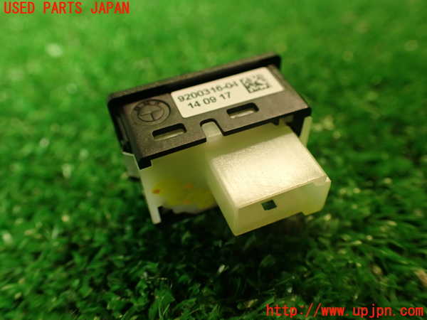 2UPJ-9230306310]BMW M4 クーペ(3C30)(F82)スイッチ5 (トランク) 中古_2