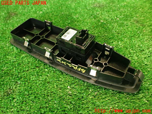 2UPJ-9230306245]BMW M4 クーペ(3C30)(F82)左パワーウィンドウスイッチ 中古_3