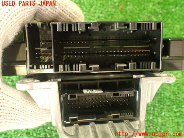 2UPJ-9230306145]BMW M4 クーペ(3C30)(F82)エアバッグコンピューター (展開済)(ジャンク品) 中古_3