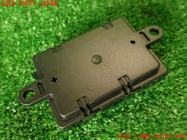 2UPJ-9230306153]BMW M4 クーペ(3C30)(F82)コンピューター8 中古_2