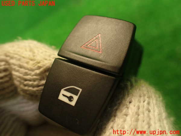 2UPJ-9230306290]BMW M4 クーペ(3C30)(F82)ハザードスイッチ 中古_2