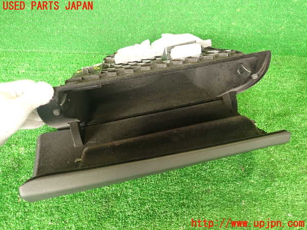 2UPJ-9230307516]BMW M4 クーペ(3C30)(F82)グローブボックス1 中古_3
