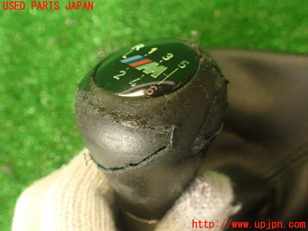 2UPJ-9230307570]BMW M4 クーペ(3C30)(F82)シフトノブ (ジャンク品) 中古_3