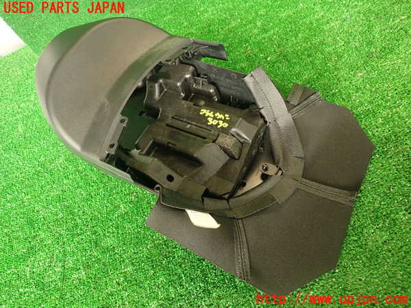 2UPJ-9230307905]BMW M4 クーペ(3C30)(F82)コラムカバー 中古_5