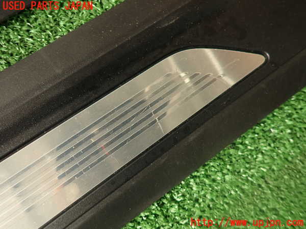 2UPJ-9230307740]BMW M4 クーペ(3C30)(F82)スカッフプレート 中古_4
