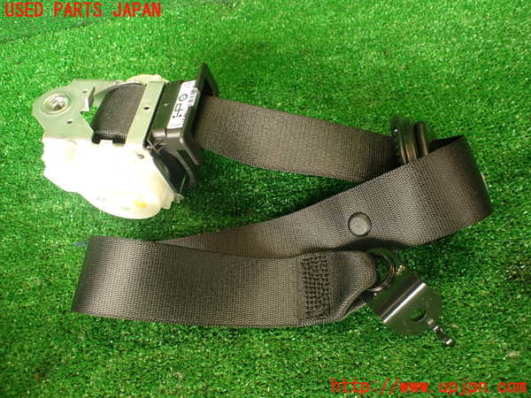 2UPJ-9230307045]BMW M4 クーペ(3C30)(F82)運転席シートベルト 中古_2