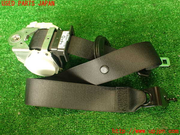 2UPJ-9230307075]BMW M4 クーペ(3C30)(F82)助手席シートベルト 中古_2